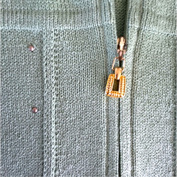 St. John Collection Green Zip-Front Blazer - Picture 2 of 3